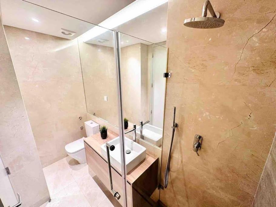 Lisbon Marques De Pombal Top Flat Great Locations City Center B Exteriör bild