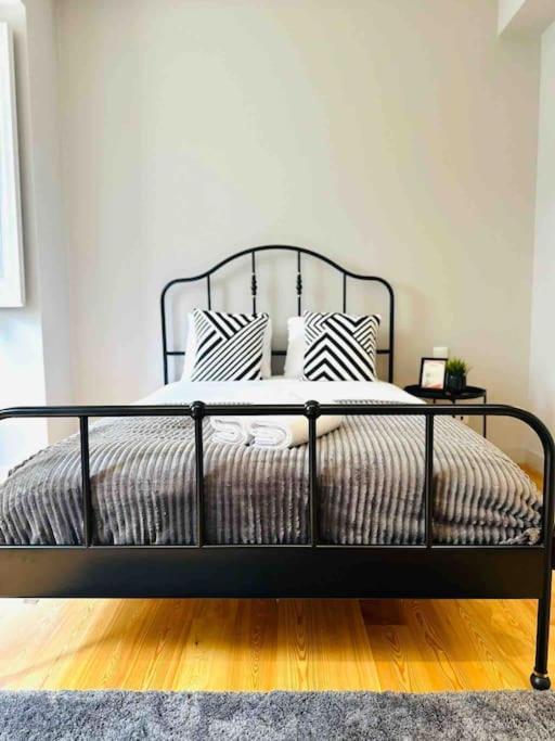 Lisbon Marques De Pombal Top Flat Great Locations City Center B Exteriör bild