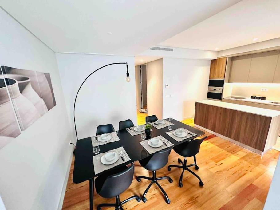 Lisbon Marques De Pombal Top Flat Great Locations City Center B Exteriör bild